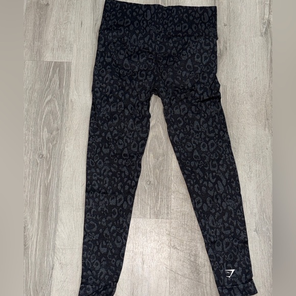 Gymshark Black Animal Print Leggings - Picture 1 of 4